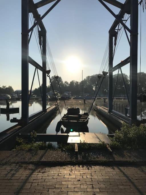 Hafenfewo Weener - Urlaub Direkt Am Wasser Buitenkant foto