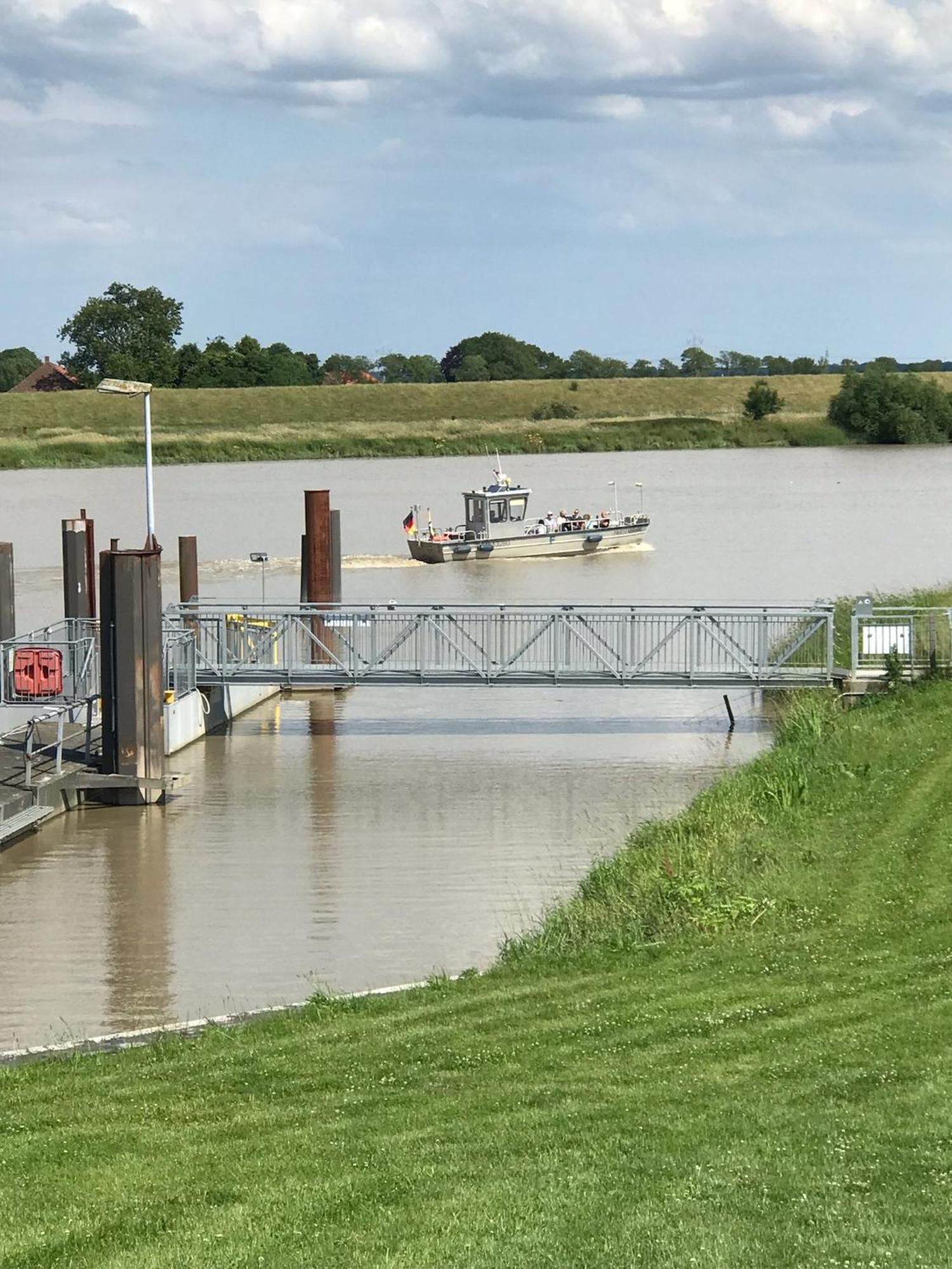 Hafenfewo Weener - Urlaub Direkt Am Wasser Buitenkant foto